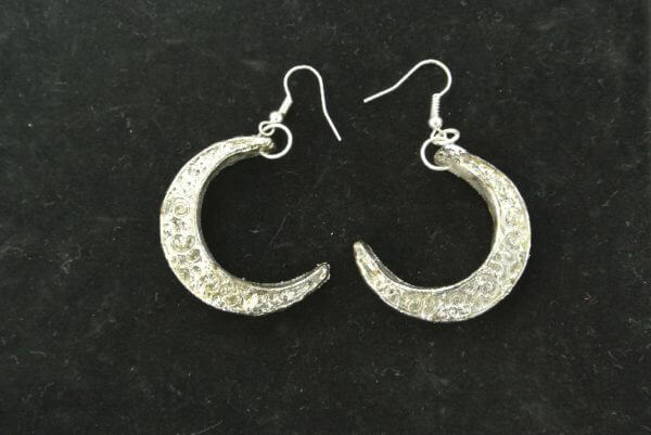 Orecchini in ceramica Raku "Luna Argentata" - immagine 3