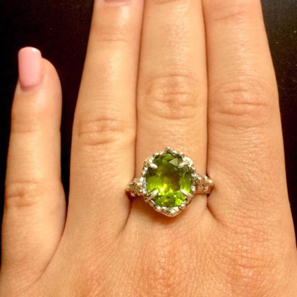 Anello in Argento 925 e cristallo verde - immagine 3