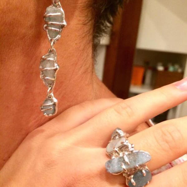Anello in Argento 925 e Aquamarina grezza, si realizza a richiesta. - immagine 2