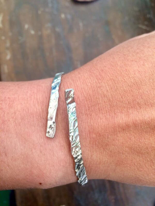 Bracciale in Argento 925 martellato...Amorevolmente pero'... - immagine 3
