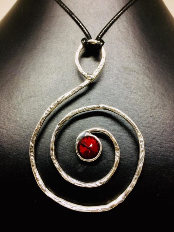 Spirale in Argento925 martellata...Amorevolmente pero'...e cristallo Swarovski - immagine 6