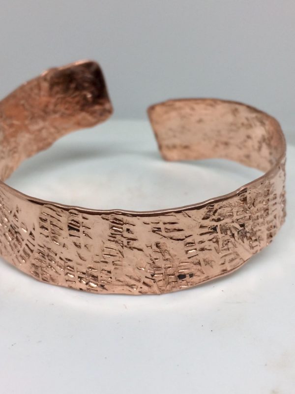 Bracciale in rame martellato...Amorevolmente però - immagine 4