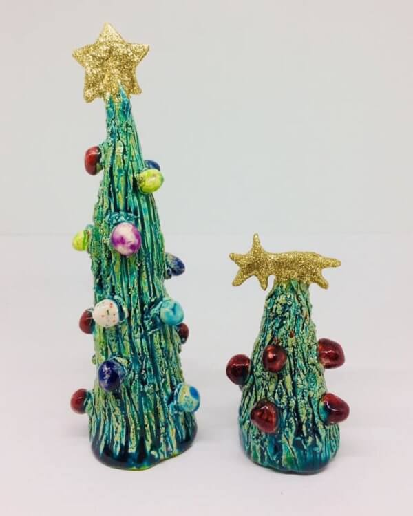 Alberello di Natale in ceramica - immagine 2
