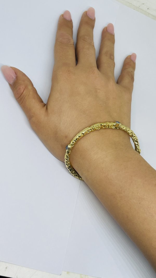 Bracciale in ottone e zirconia cubica, realizzato con la tecnica della sabbia - immagine 18