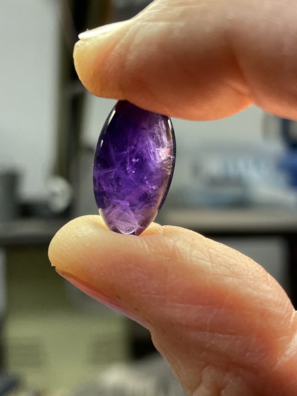 Anello in ottone e ametista, realizzato con la tecnica della fusione con la sabbia misura 11 - immagine 8