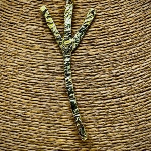 Runa “Algiz"in ottone martellato…Amorevolmente pero' cm. 6.5